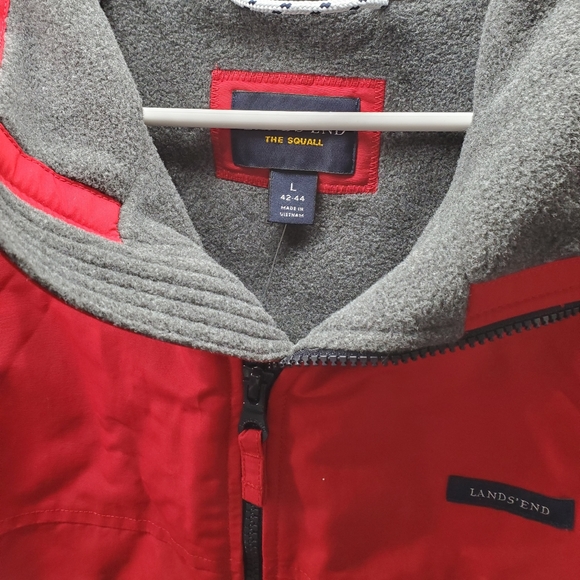 New Lands end Jacket - Picture 3 of 9